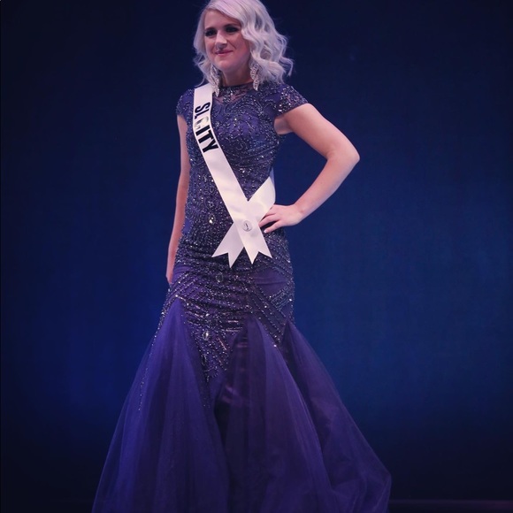 Pageant Dress-Sherri Hill - Picture 3 of 3
